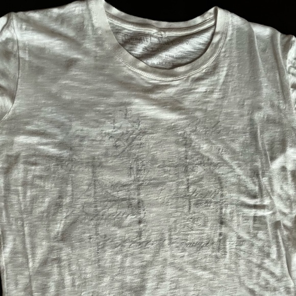 Cowgirl stuff Co. White T-Shirt with faded Black Crosses, XL - Picture 3 of 9